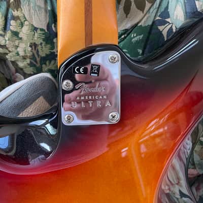 Fender American Jazzmaster Ultraburst image 11