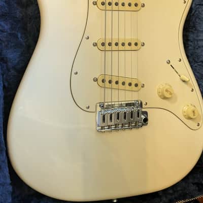Schecter Nick Johnston USA Signature 2017 - Present - Atomic Snow Nitro image 2