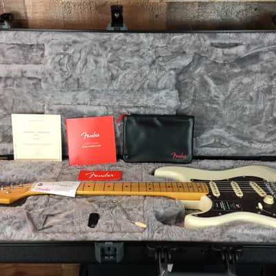Fender American Professional II Stratocaster, LEFT HANDED, Olympic White, Hard Case, Free Ship, 606 image 12