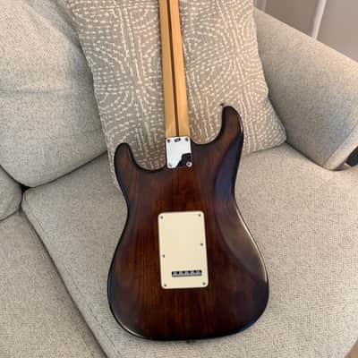 Fender Stratocaster 2005-2009 - Vintage Walnut Nitrocellulose Lacquer image 11