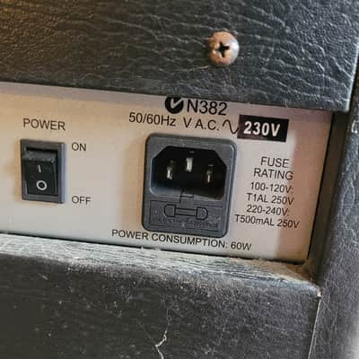Ashdown Perfect Ten 30w 2011 model image 4