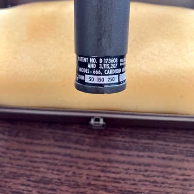 Electro-Voice 666 Supercardioid Dynamic Microphone image 8