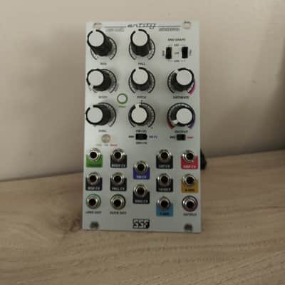 Steady State Fate Entity Bass Drum Synthesizer 2010s - Silver image 3