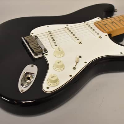1995 Fender American Standard Stratocaster Black w/HSC image 8