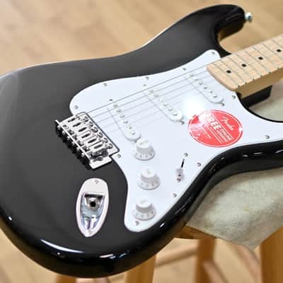 Fender Squier Sonic Stratocaster Black Electric Guitar - Left-Handed image 7