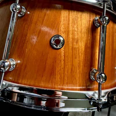 Like-New: Red Rock (AUST) New Guinea Rosewood 14x7 stave snare  - natural satin image 9