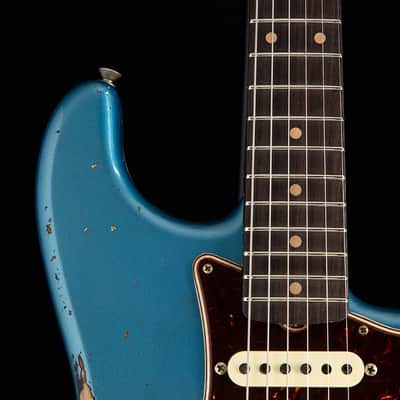 Fender Custom Shop LTD 1961 Heavy Relic Stratocaster Lake Placid Blue Over 3 Tone Sunburst image 10