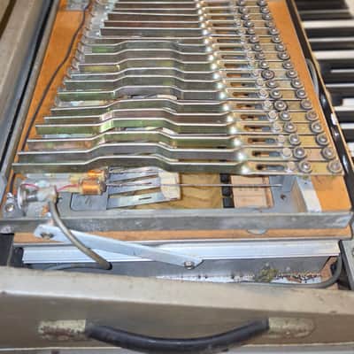 Fender Rhodes Mark I Stage 73-Key Electric Piano 1976 image 11