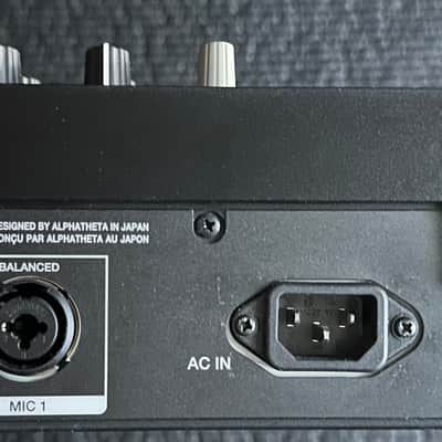 Pioneer XDJ-XZ 4-Channel Rekordbox / Serato All-In-One DJ System image 11