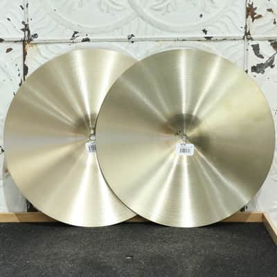 Zildjian A New Beat Hi-Hat Cymbals 15in (1110/1570g) image 2