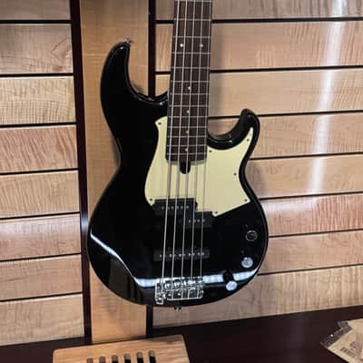 Yamaha BB435-BL 5-String 2010s - Black image 1