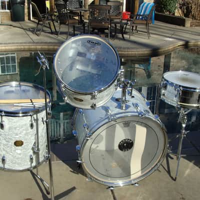 Gretsch Vintage 4 Piece Drum Set 1970s White Marine Pearl image 3
