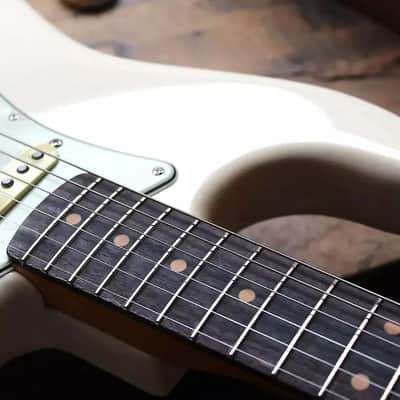 FENDER American Vintage II '61 Stratocaster, Olympic White, HARDCASE, PAPERS, 3, 78 KG imagen 7