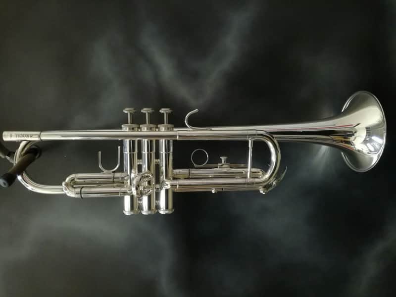 Bach TR300H2S Student Model Bb Trumpet image 2