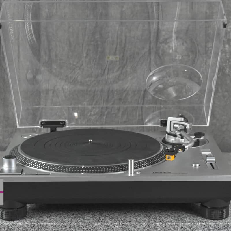 2018 Technics SL-1200GR Silver