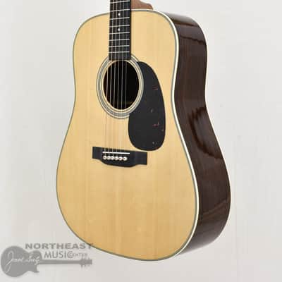 Martin D28 Standard Series (s/n: 0230) image 2
