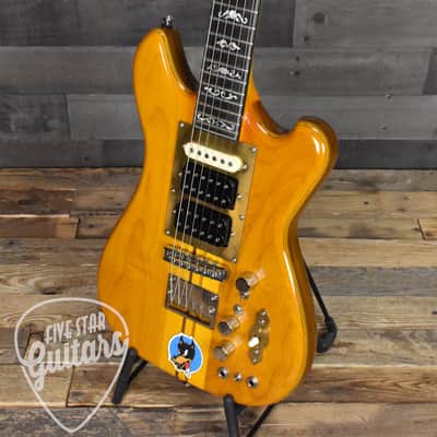 Pre-Owned Eastwood Wolf - Natural with Gig Bag image 9
