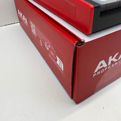 Akai MPK Mini MKIII 25-Key MIDI Controller  - Black image 4