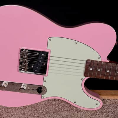 Squier FSR Classic Vibe 60's Custom Esquire 2025 Model in Shell Pink image 3
