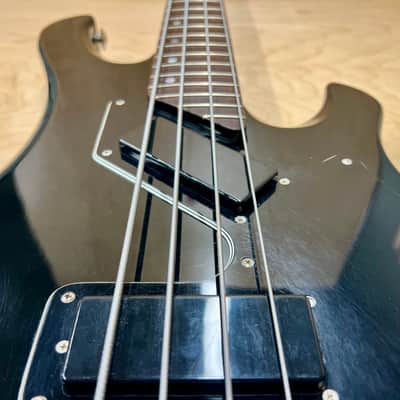 GIBSON Victory Artist Bass! 1982 NEAR MINT CONDITION!! image 20