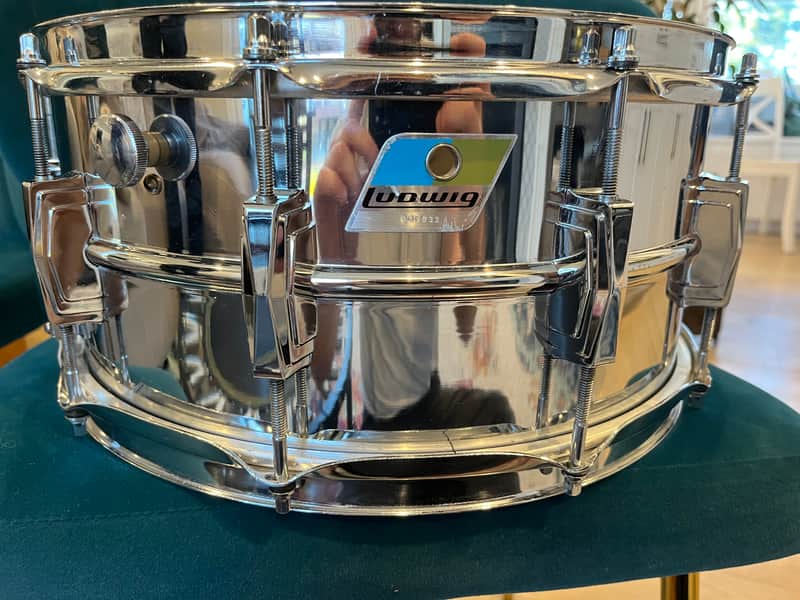 Ludwig No. 402 Supraphonic 6.5x14" 10-Lug Aluminum Snare Drum with Pointed Blue/Olive Badge