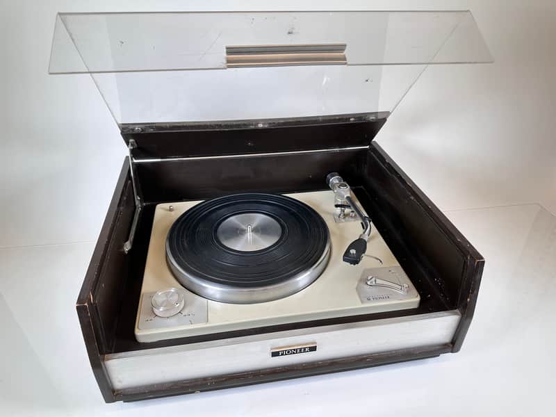 Vintage Pioneer PL-6A Idler Drive Turntable w/ Dust Cover image 1