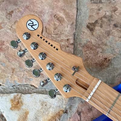 Reverend Charger HB with Maple Fretboard 2020 - Present - Gunmetal with White Pearloid Pickguard image 4