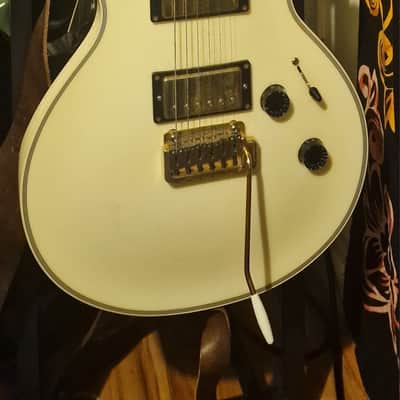 Edwards E-KT 145C Snow White image 1
