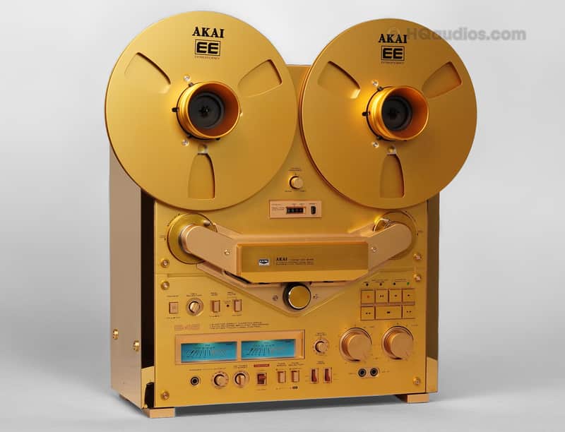 Akai GX-646
