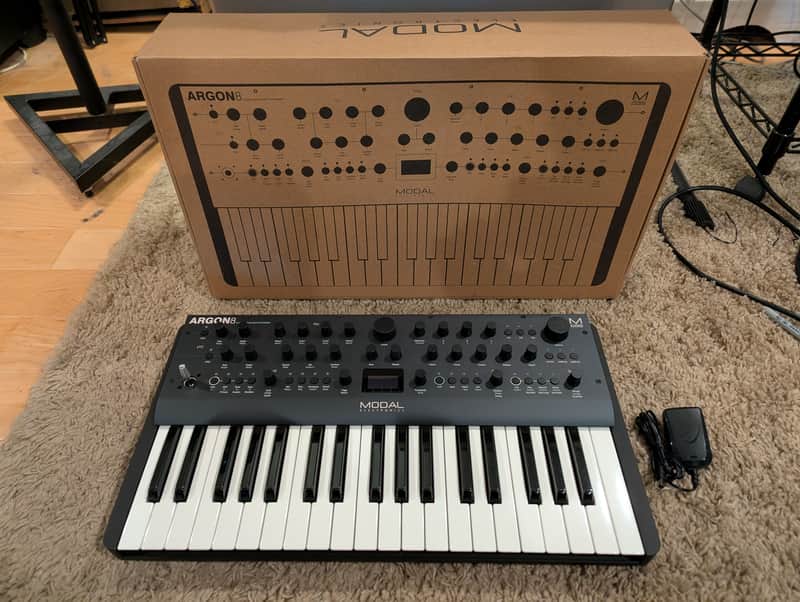 Modal Argon 8 Wavetable Synthesizer 37 Key - Like New - With Box image 1