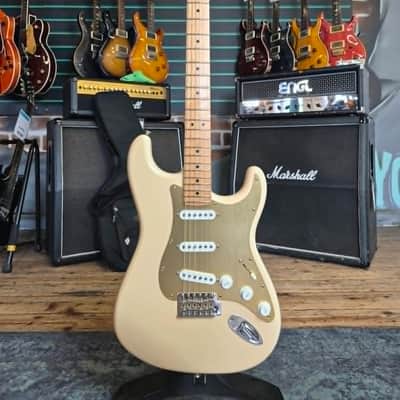 Fender American Special Stratocaster Olympic White 2018 Electric Guitar image 1