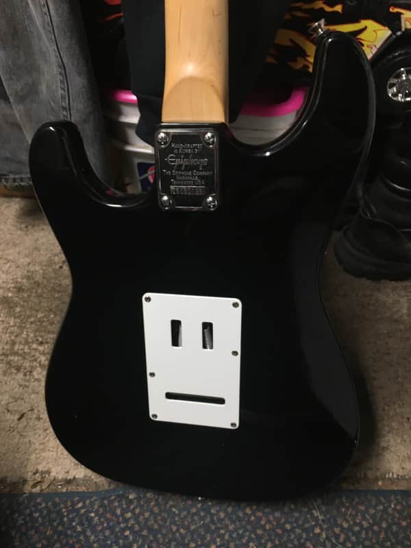 Epiphone S-310 Stratocaster, Black Explorer Headstock Era