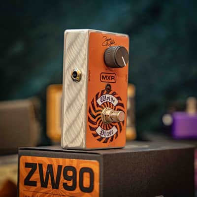 MXR ZW90 Zakk Wylde Phase 2010s - Orange Graphic image 3