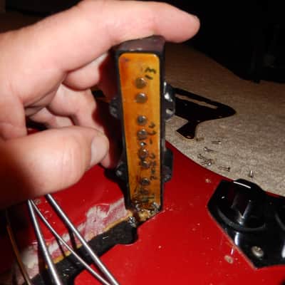 Fender American Vintage '66 Jazz Bass 1966 (RED) image 12