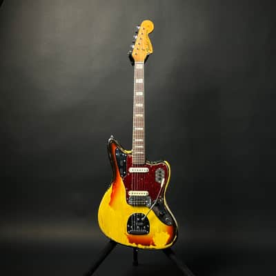 Fender Jaguar with Rosewood Fretboard 1966 - 1969 - Sunburst image 2