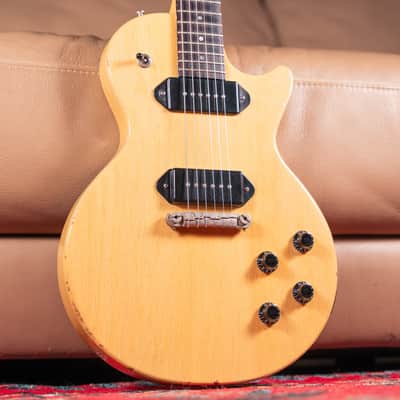 Heritage H-137 Artisan Aged in TV Yellow, Pre-Owned image 1