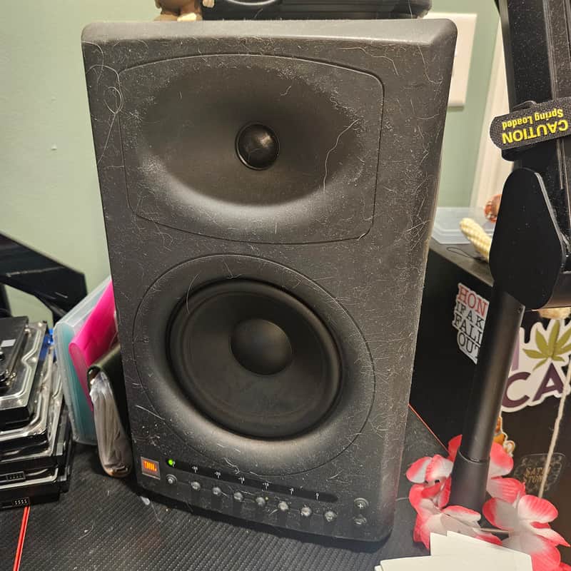JBL LSR4326P 2010 image 1