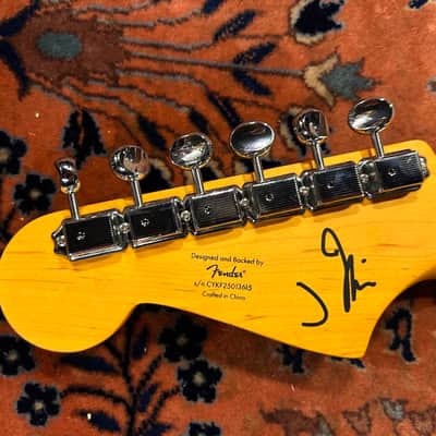 Squier J Mascis Jazzmaster with Laurel Fretboard 2018 - Present - Vintage White image 4