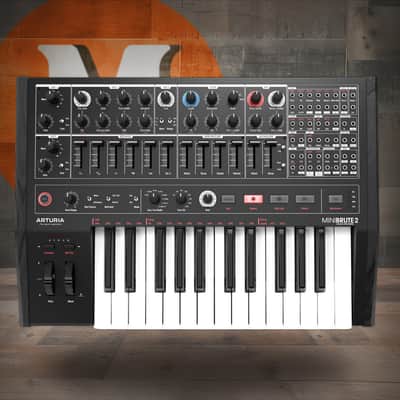 Arturia Minibrute 2 Noir Analog Synthesizer - Black Edition (531003)