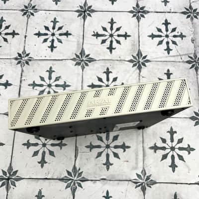 Akai MPC One Standalone MIDI Sequencer Retro Edition image 6