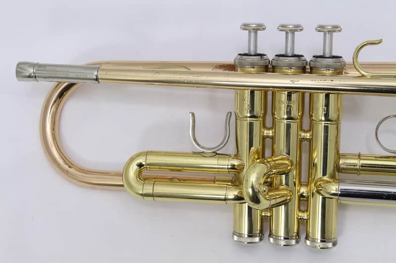 YAMAHA トランペット YTR-3325 Yamaha YTR-3325 Trumpet With HardCase