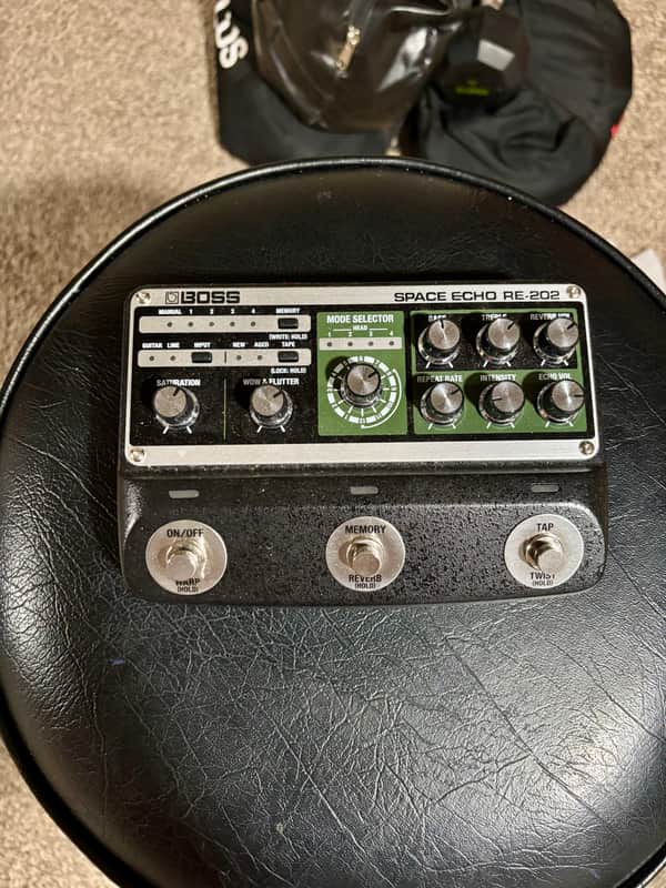 Boss RE-202 Space Echo