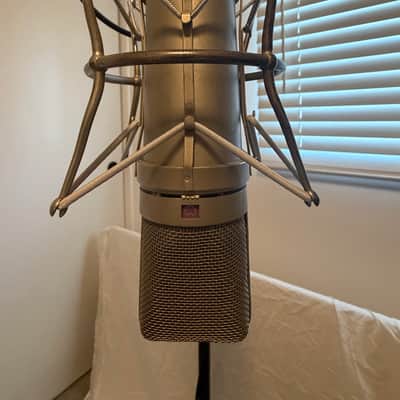 Neumann Vintage U87 image 2