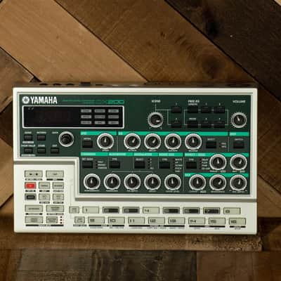 Yamaha DX200