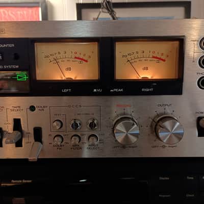 Hitachi D-800 stereo cassette tape deck- serviced image 3