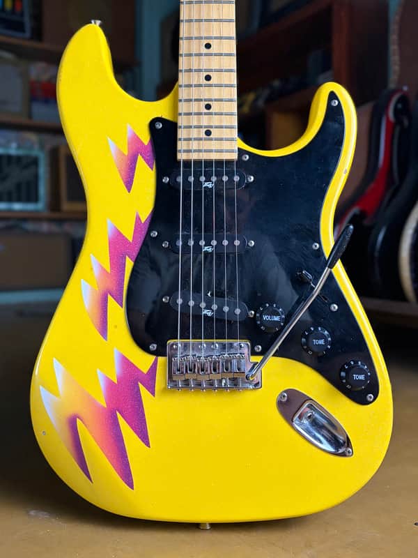 Peavey Predator SSS with Power Bend Vibrato