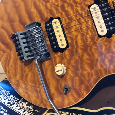 Music Man Axis USA Custom Made Trans Gold Quilt Birdseye Maple w