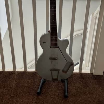 Hofner Colorama 1958-1959 - Two tone silver/blue colour image 1
