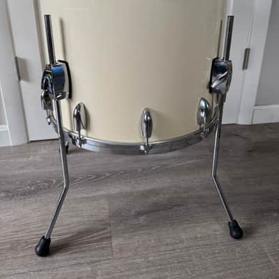 Gretsch Vintage Early 1980s 16x18 (18 Diameter) Floor Tom Jasper Shell White Nitron 100% Original Except Heads image 2