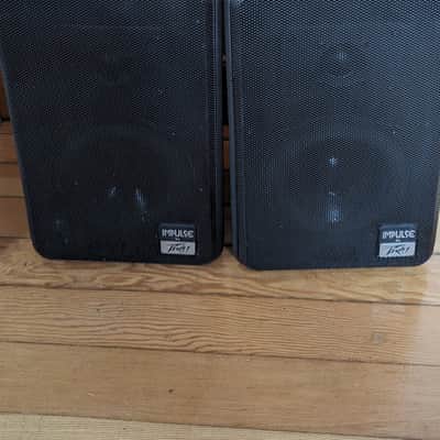 Peavey Impulse II Speakers W/ Versamount 35 Brackets Made in USA image 1